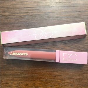 DC lipgloss